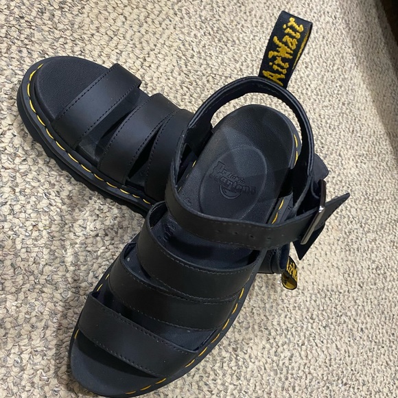 Dr. Martens Shoes - Dr. Martens Women sandals
